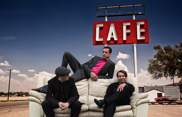 RockLounge: Sofatänzer