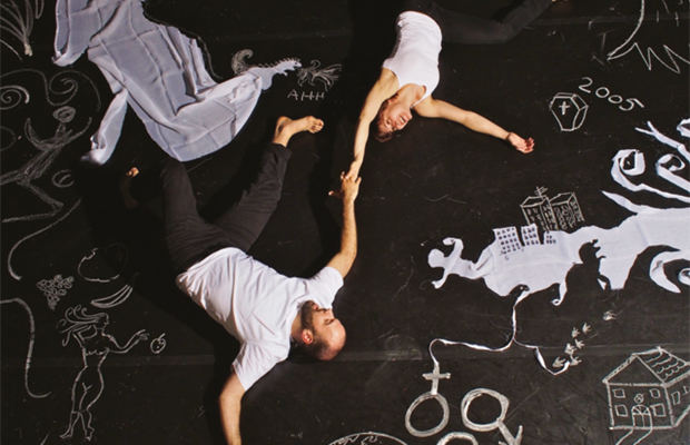Performing Group & Tanzhaus NRW: Chalk About