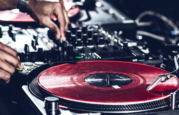 Mellow Weekend: House & Partybreaks
