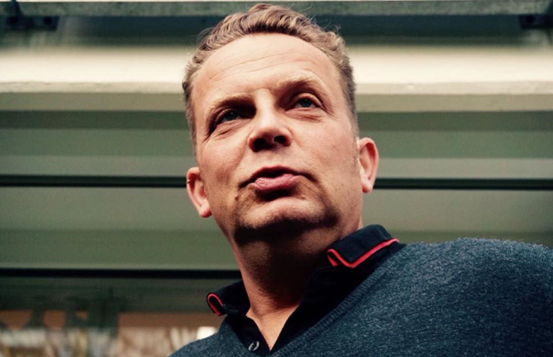 Andreas Costrau: Hand in Hand die Welt begreifen