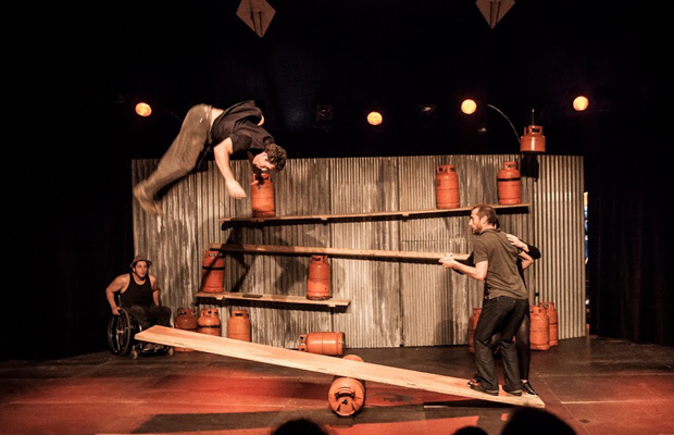 Cirque Inextremiste: Extrêmités