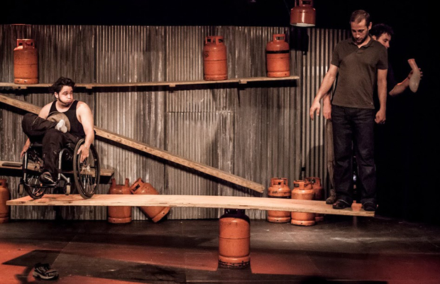 Cirque Inextremiste: Extrêmités
