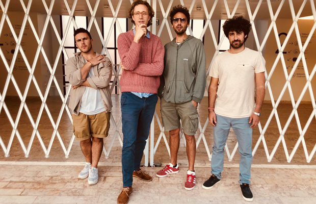Erlend Øye & La Comitiva